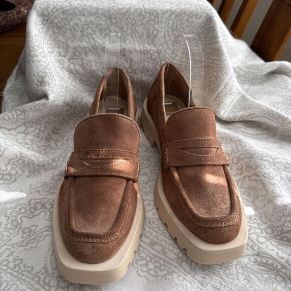 Dolce Vita toffee color suede lug loafers, size 8.5 - Picture 1 of 11